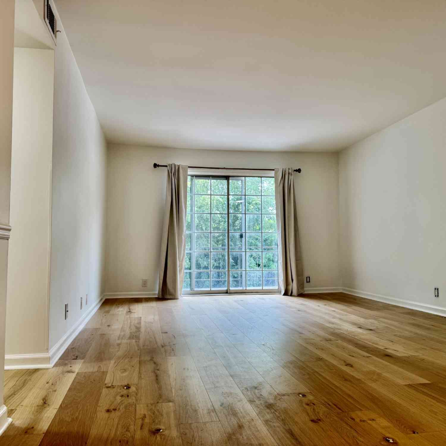 Condo For Sale - 601 Boyd Mill Ave #M3<br/> Franklin, TN 37064