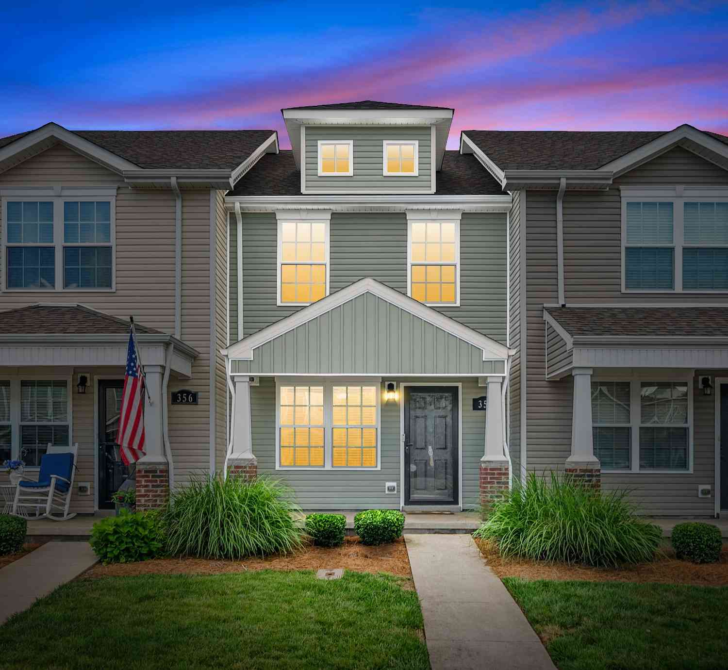 Townhouse For Sale - 354 Sam Houston Cir<br/> Montgomery County, Clarksville, TN 37040