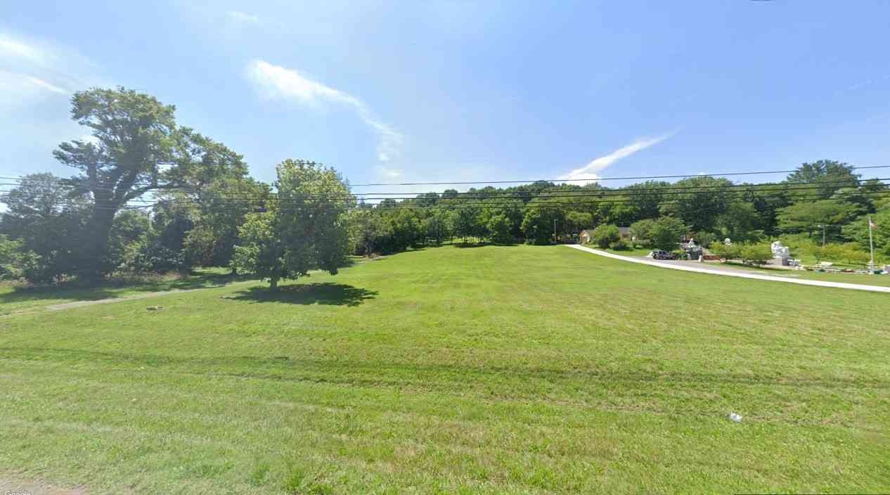 Vacant Land For Sale - 1042 Louisville Hwy<br/> Sumner County County, Goodlettsville, TN 37072