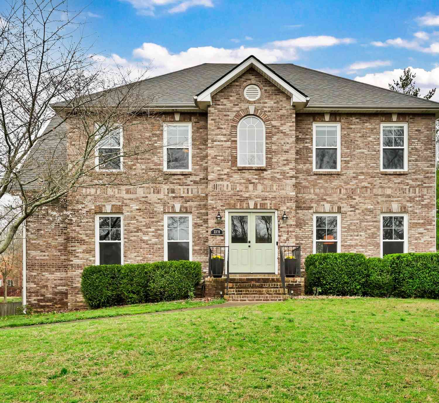 Homes For Sale - 3370 Sheffield Way<br/> Montgomery County County, Clarksville, TN 37043