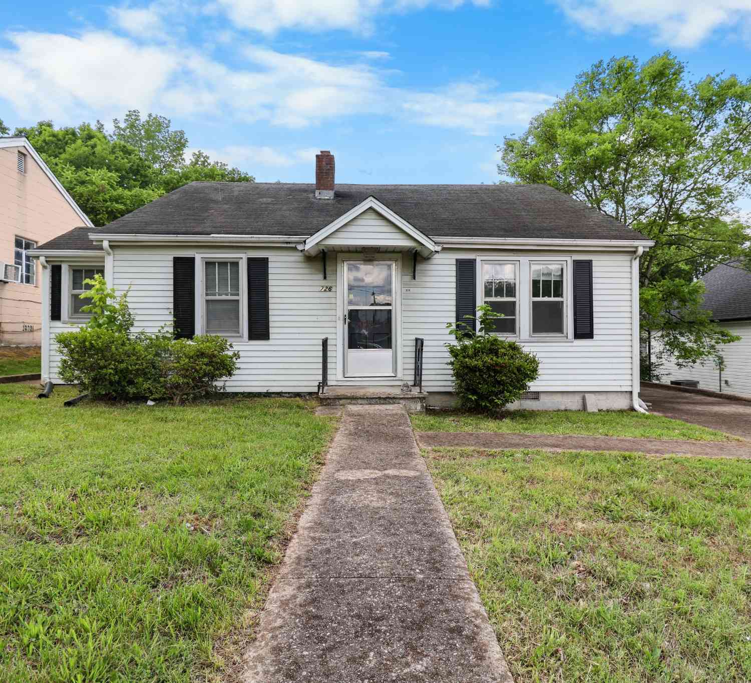 Homes For Sale - 726 Richardson St<br/> Montgomery County County, Clarksville, TN 37040