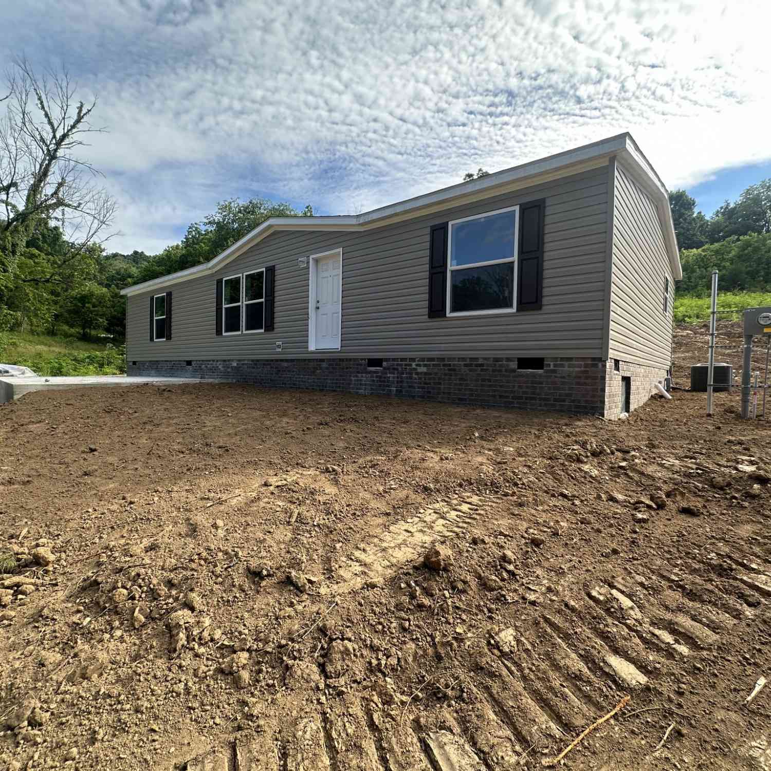 Mobile Home For Sale - 406 Shiloh Church Rd<br/> Woodbury, TN 37190