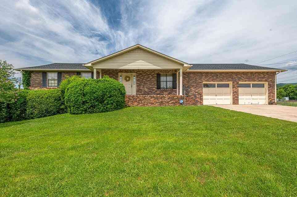 Homes For Sale - 169 Turner Avenue<br/> Jasper, TN 37347