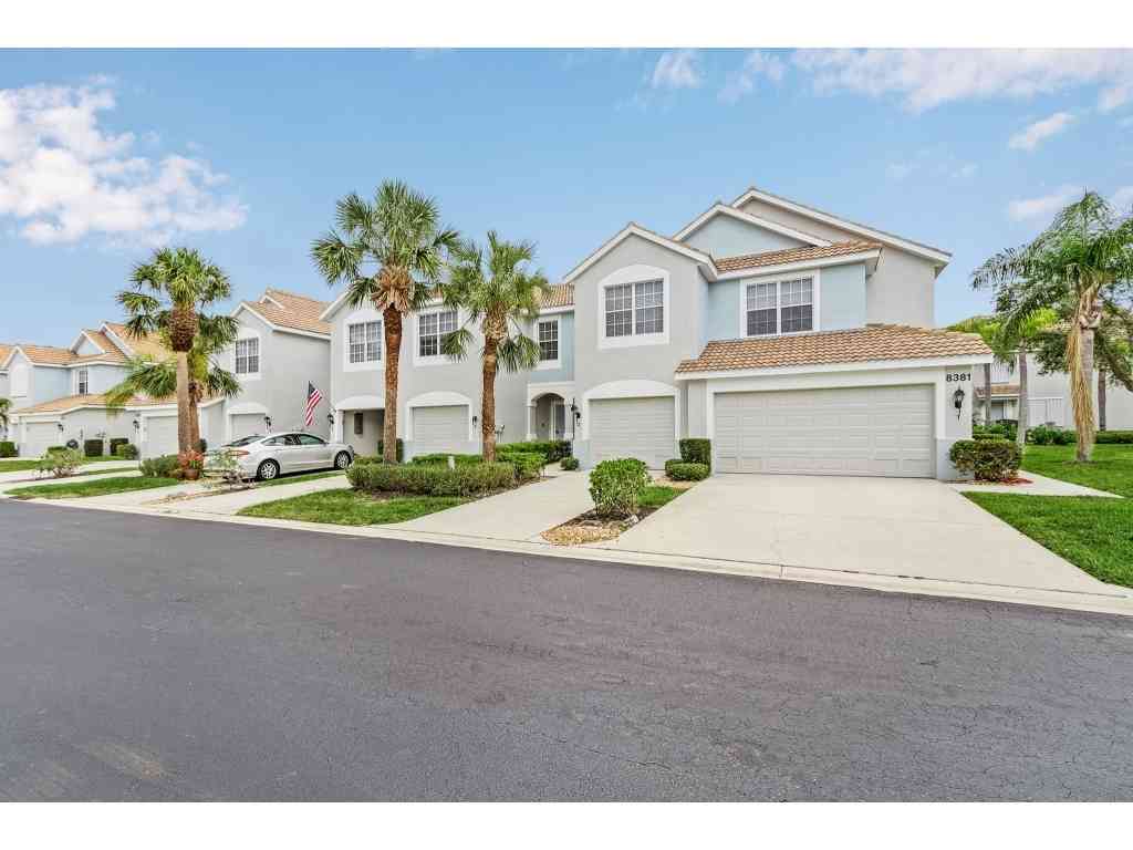 Homes For Sale - 8381 Village Edge Circle3<br/> Fort Myers, FL 33919