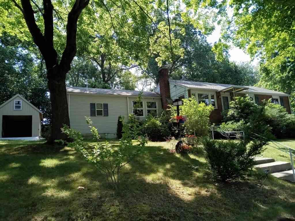 Homes For Sale - 27 Burton Rd<br/> Braintree, MA 02184
