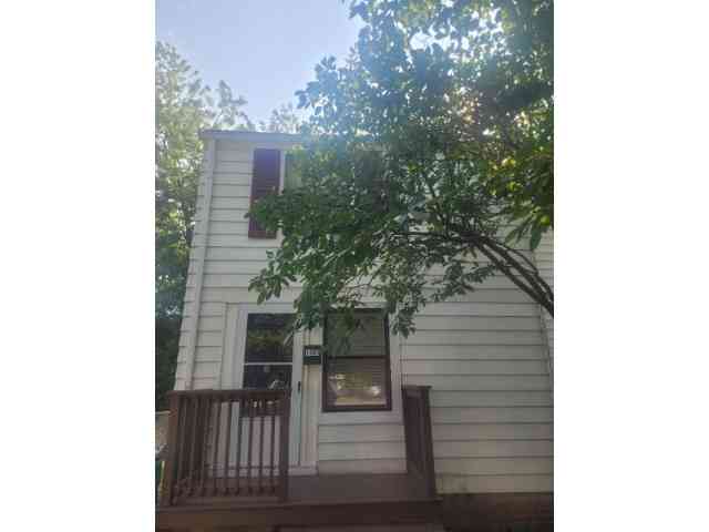 Homes For Sale - 1565 East 256th St<br/> Euclid, OH 44132