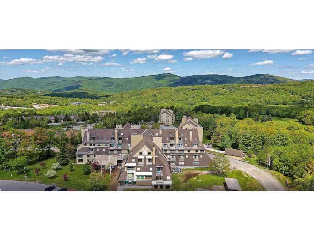 Homes For Sale - 135 E Mountain Rd<br/> Killington, VT 05751