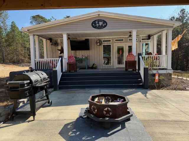 Homes For Sale - 450 Connector Rd<br/> Graniteville, SC 29829