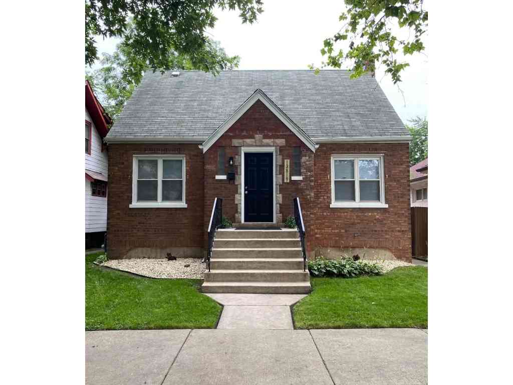 Homes For Sale - 13819 S State St<br/> Riverdale, IL 60827