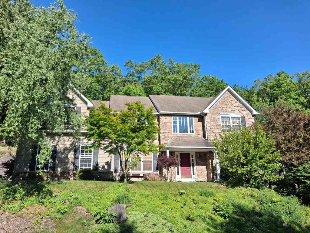 Homes For Sale - 396 Shawnee Valley Dr<br/> East Stroudsburg, PA 18302