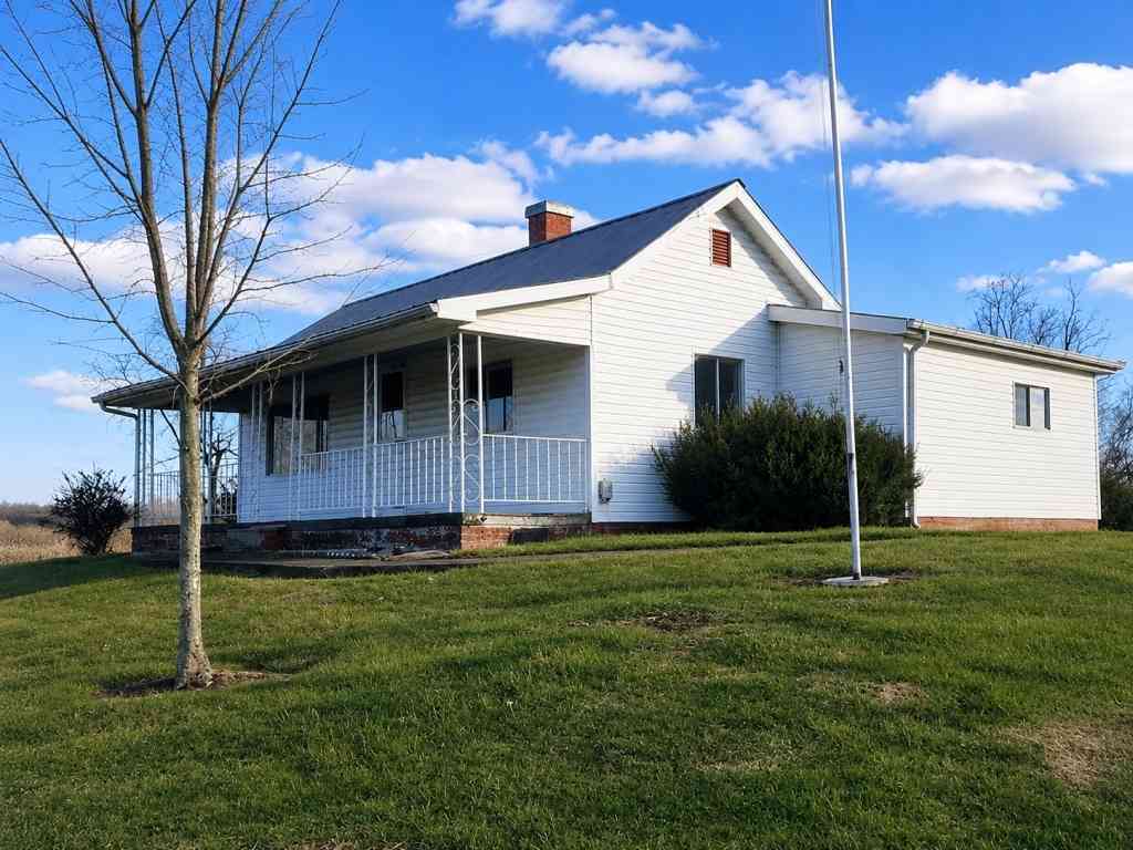 Homes For Sale - 4370 Salt Creek Rd<br/> Gallipolis Ferry, WV 25515