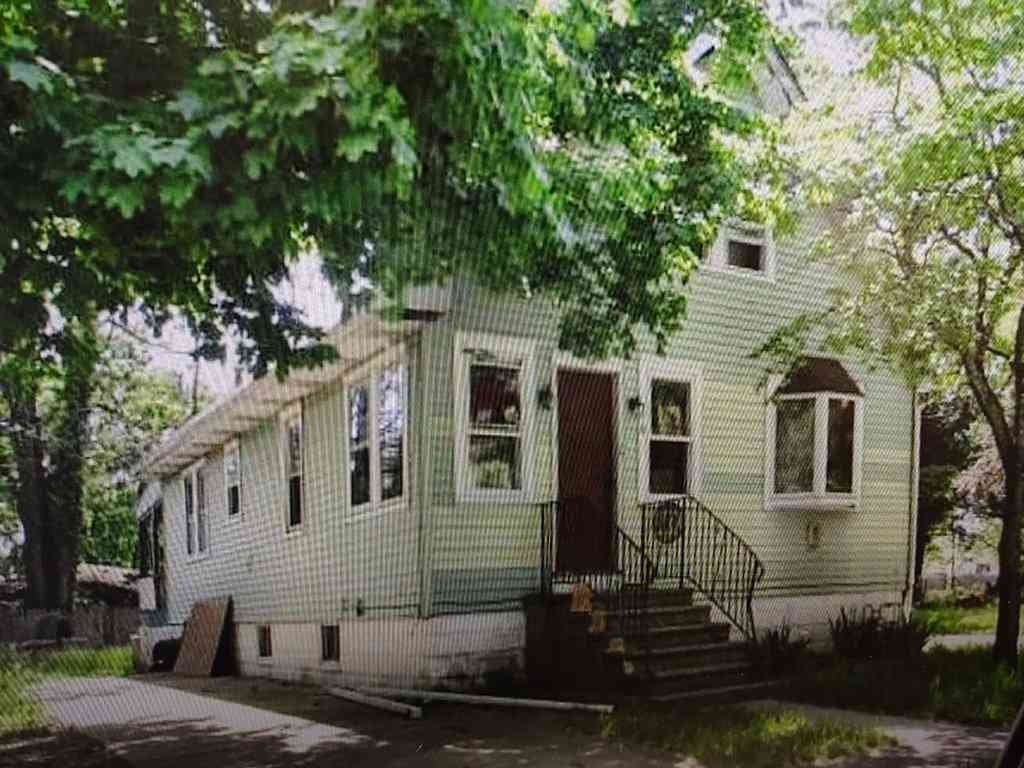 Homes For Sale - 18 Kemble Ave<br/> Millville, NJ 08332