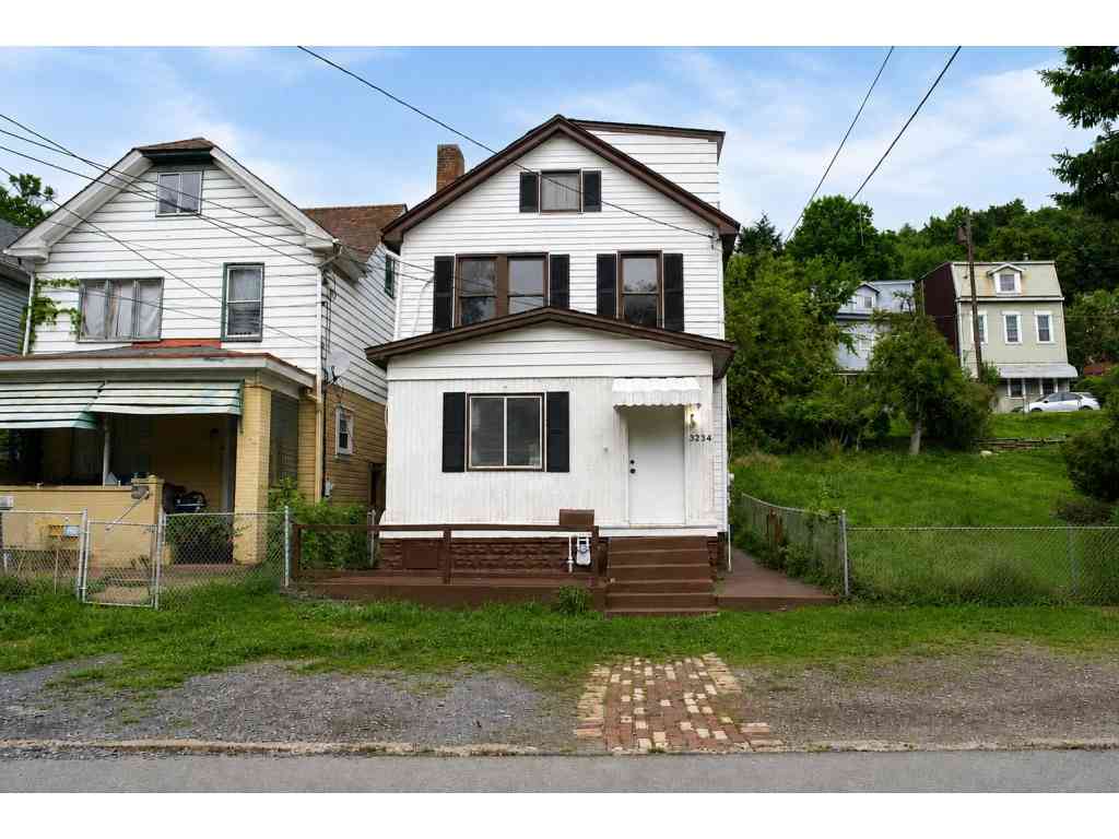 Homes For Sale - 3234 Central Ave<br/> Pittsburgh, PA 15212