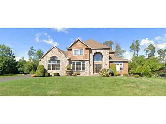 Homes For Sale - 7705 Foxtail Pnes<br/> Liverpool, NY 13090