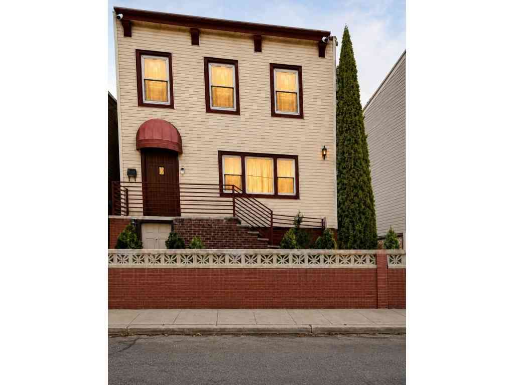 Homes For Sale - 328 Liberty Ave<br/> Jersey City, NJ 07307