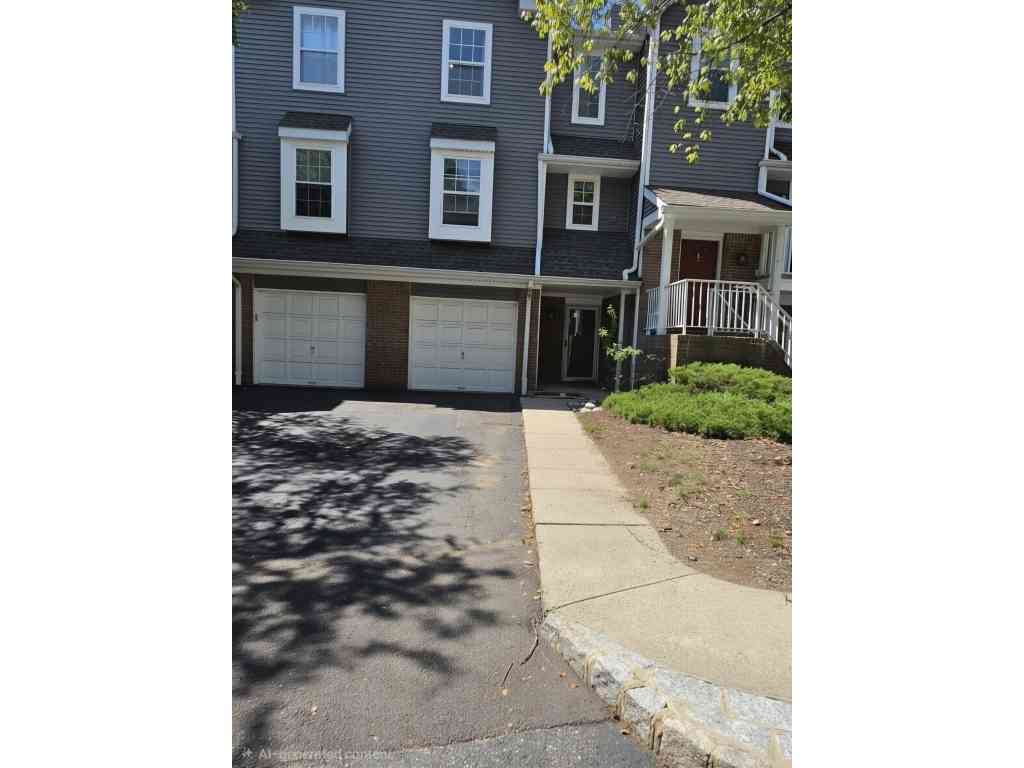 Homes For Sale - 6 Halstead Pl<br/> Princeton, NJ 08540