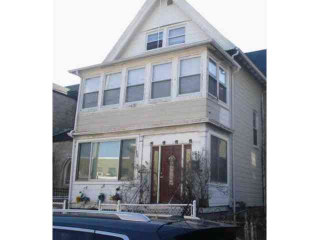Homes For Sale - 161-163 Harriet St<br/> Bridgeport, CT 06608