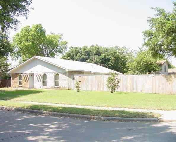 1301-yellowstone-drive-for-rent-plano-tx-75023-home-byowner