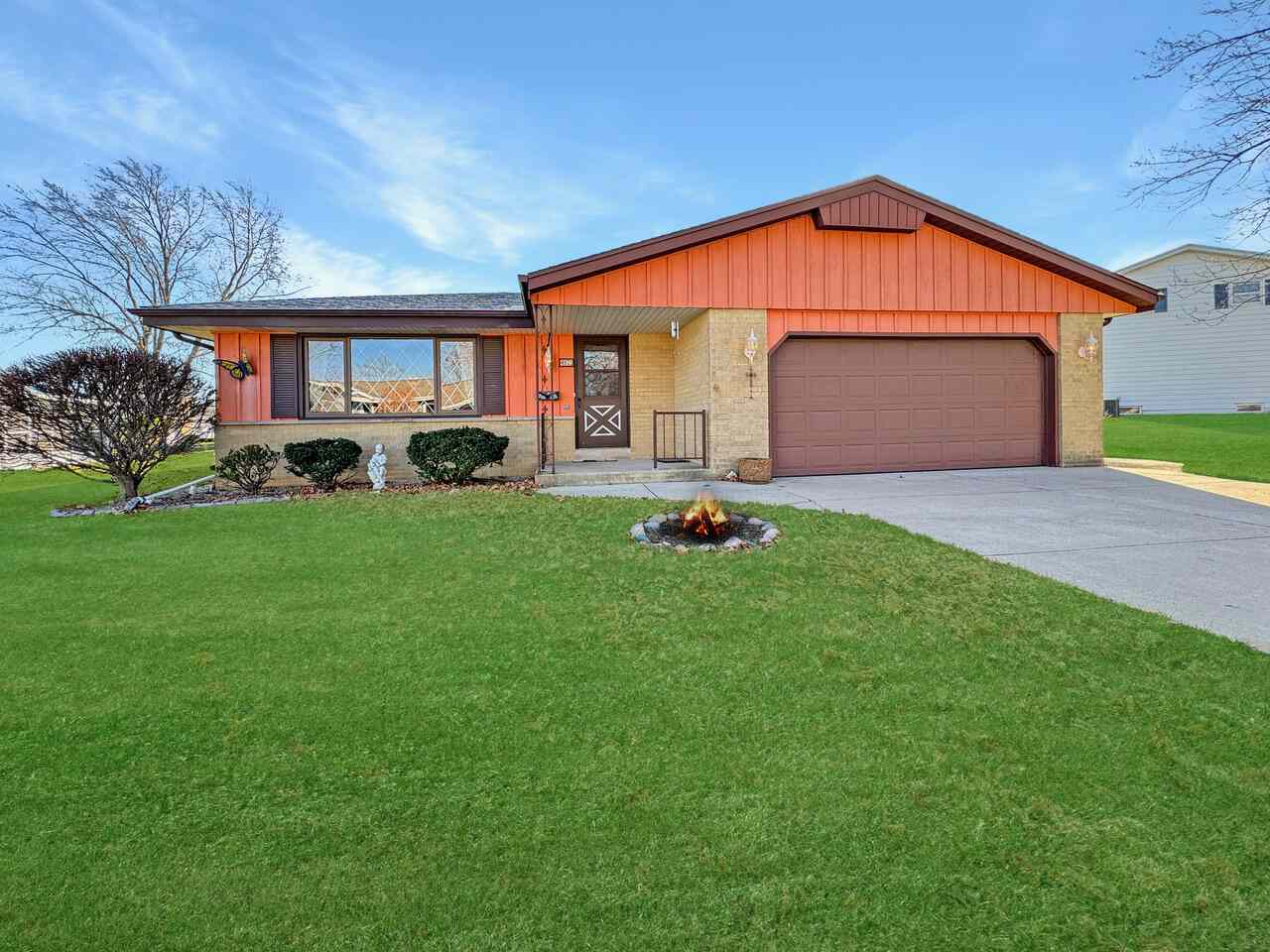 4975 Saxony For Sale, Greendale, WI 53129 Home ByOwner