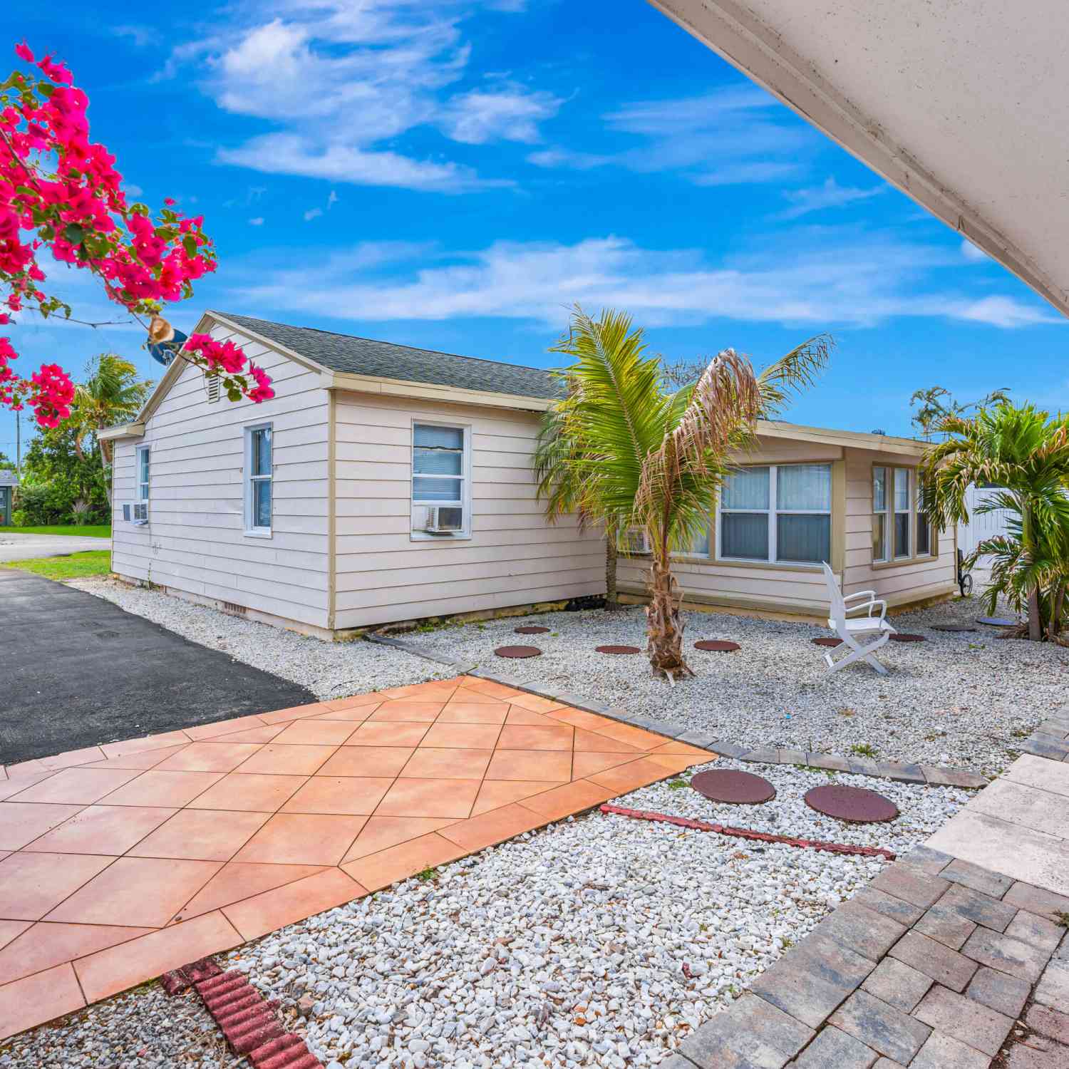 Multifamily For Sale - 505 Foresteria Drive<br/> Palm Beach County, Lake Park, FL 33403
