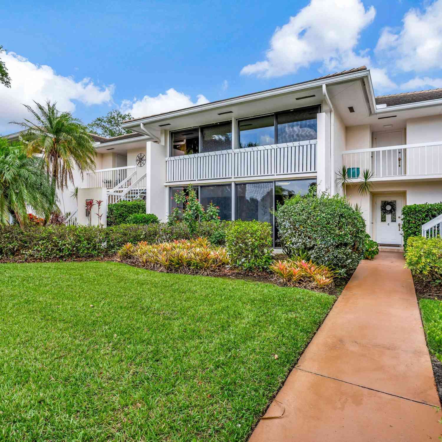 Condo For Sale - 4680 SW Parkgate Boulevard #C<br/> Palm City, FL 34990