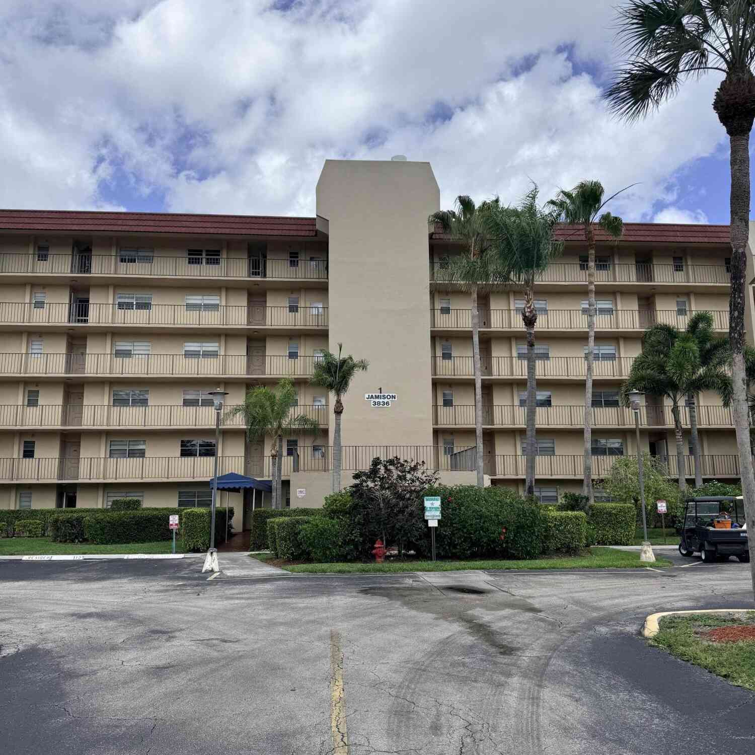 Condo For Sale - 3836 Via Poinciana #306<br/> Lake Worth, FL 33467