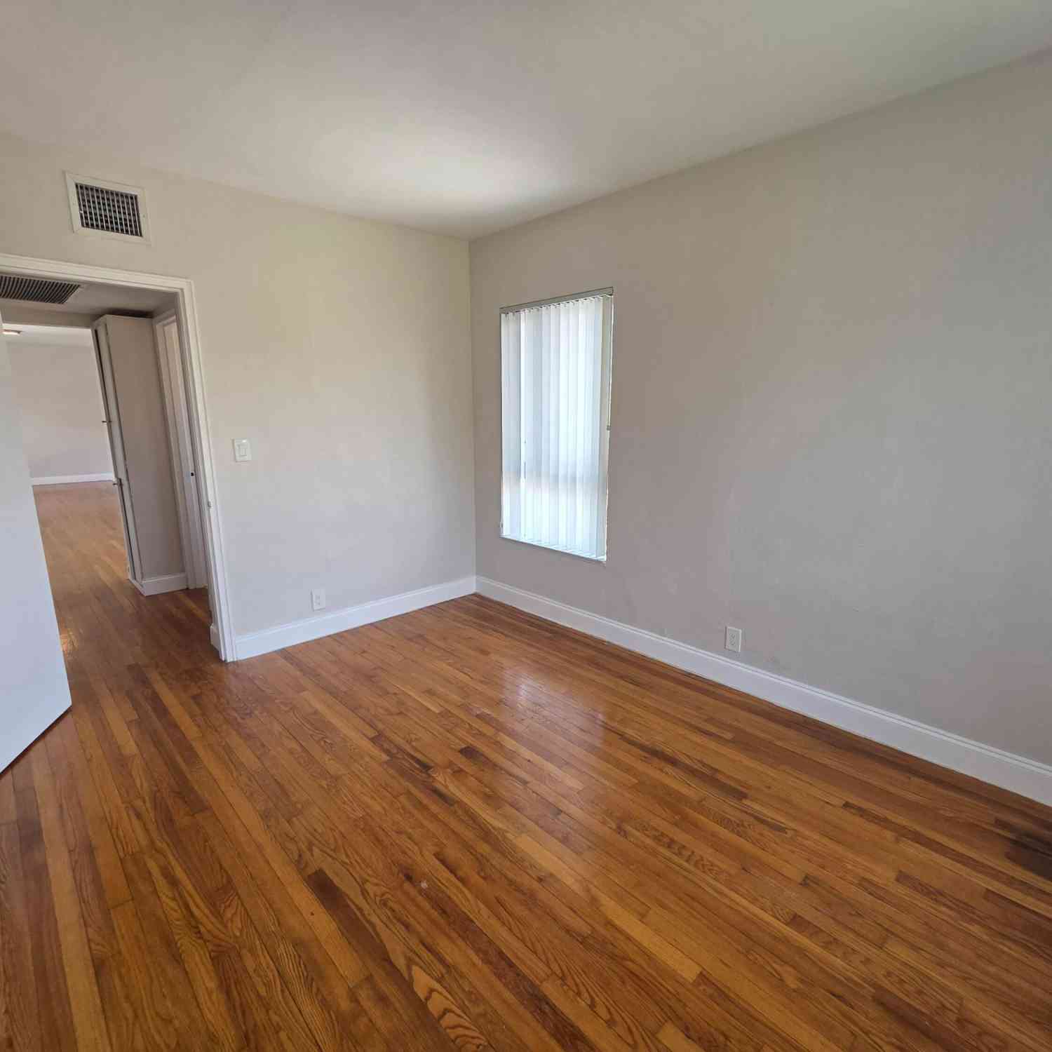 Condo For Rent - 701 NE 16th Avenue #28<br/> Fort Lauderdale, FL 33304