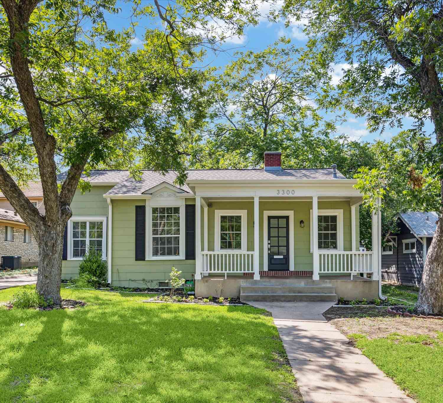 Homes For Rent - 3300 Harris Park Avenue<br/> Austin, TX 78705