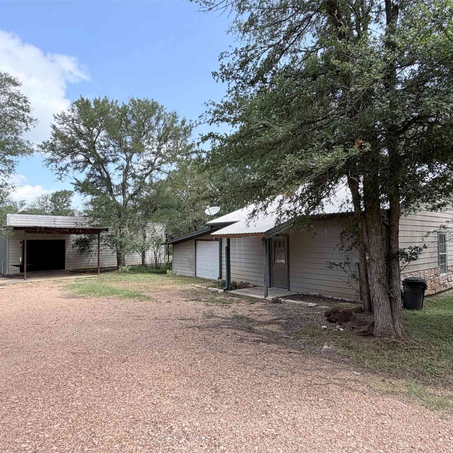 Homes For Rent - 236 A Piney Ridge Drive<br/> Bastrop, TX 78602