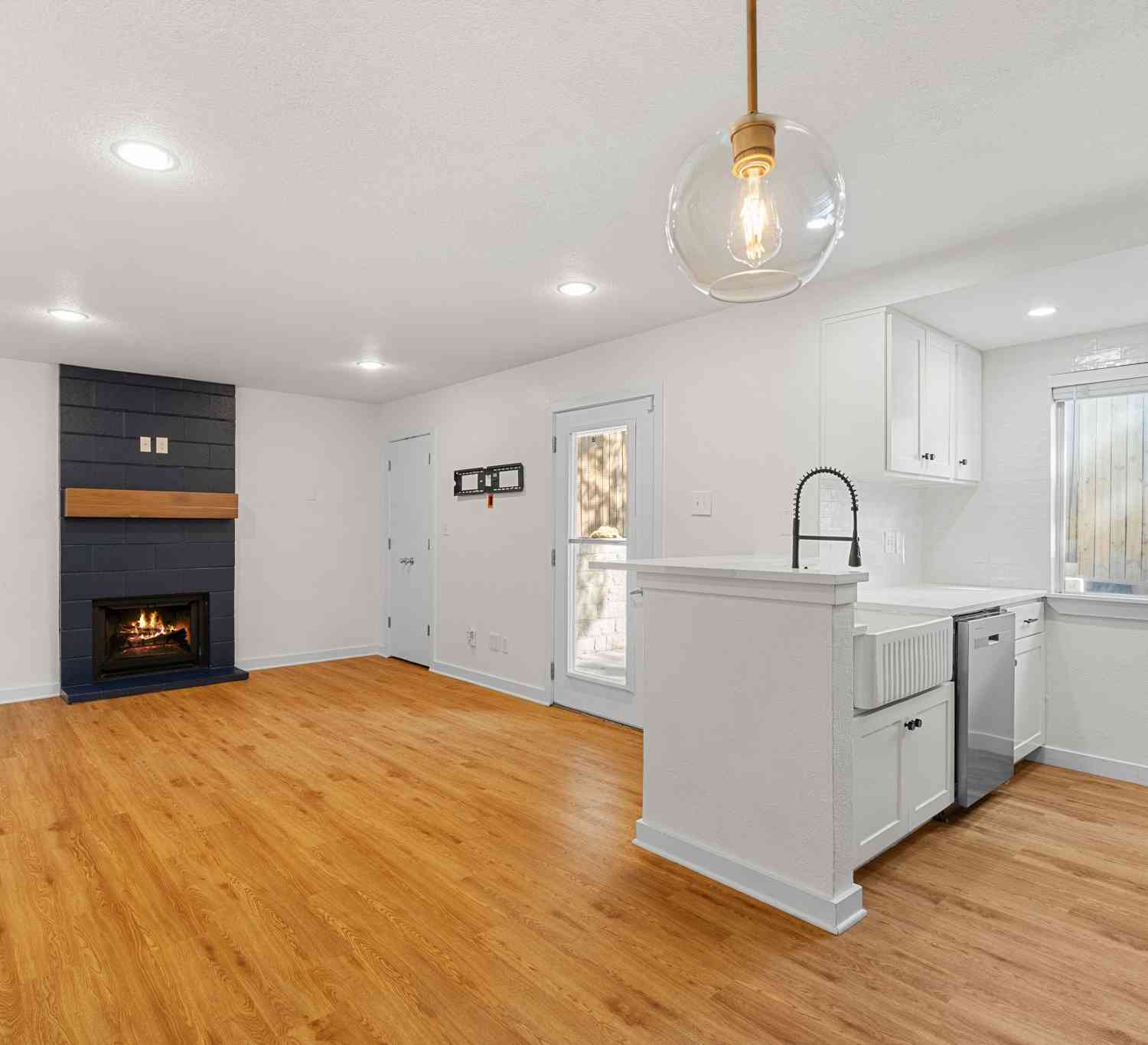 Condo For Rent - 3601 Menchaca Road #110<br/> Austin, TX 78704