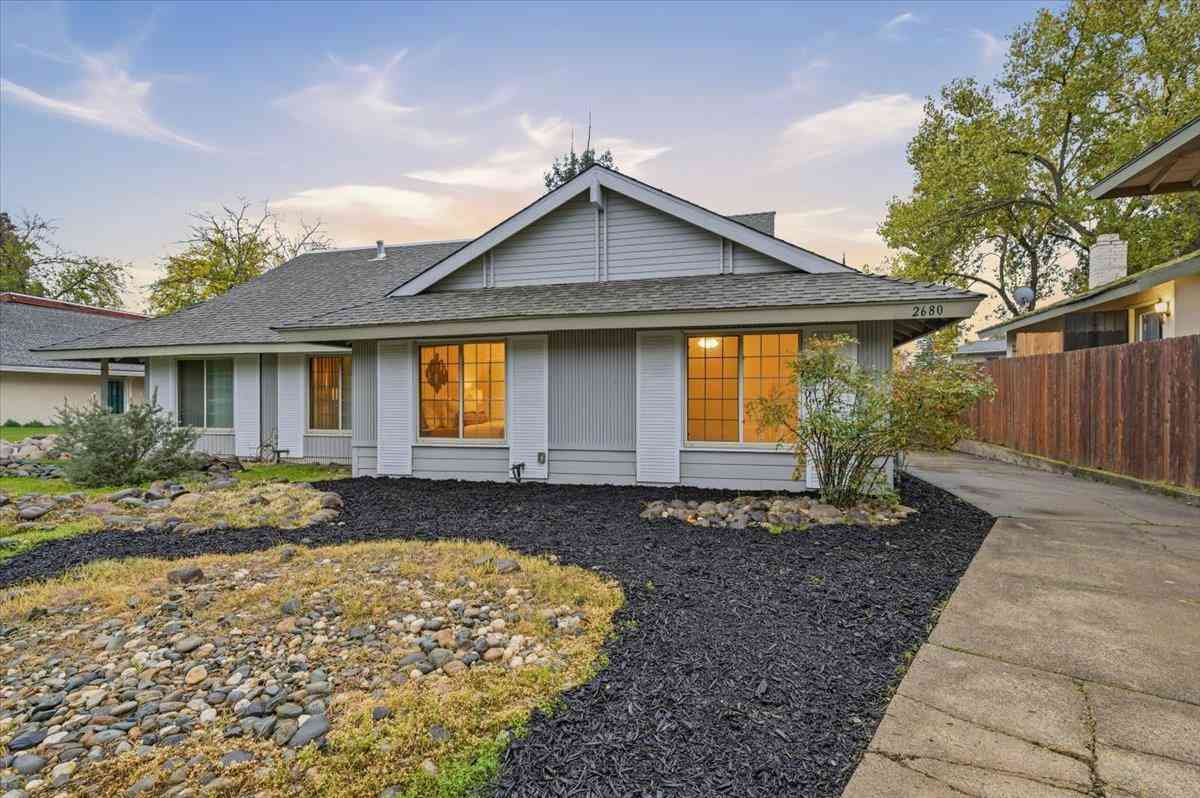 Homes For Sale - S Whitney Boulevard<br/> Placer County, Rocklin, CA 95677