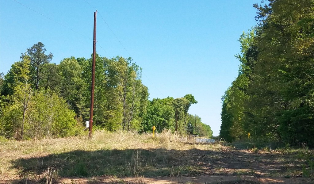 325 Pipeline Road, China Grove, North Carolina image 1