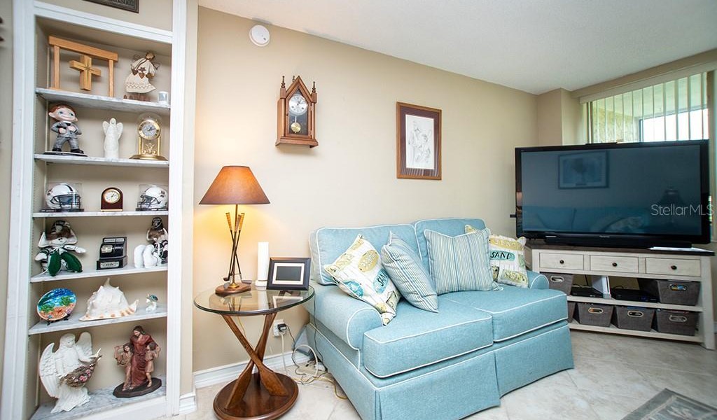 2621 Cove Cay Drive #401, CLEARWATER, Florida image 12