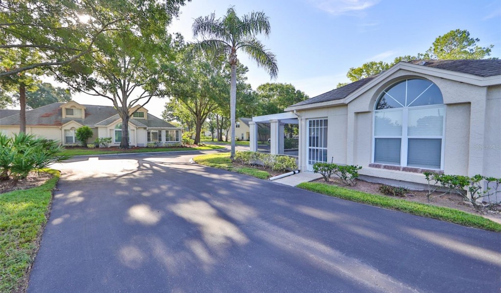 906 Golfview Woods Drive #906, RUSKIN, Florida image 37