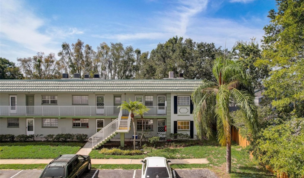 1433 S Belcher Road #E20, CLEARWATER, Florida image 2