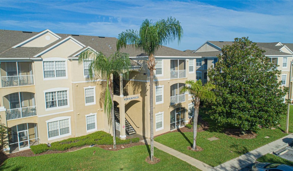 2306 Silver Palm Drive #103, KISSIMMEE, Florida image 2