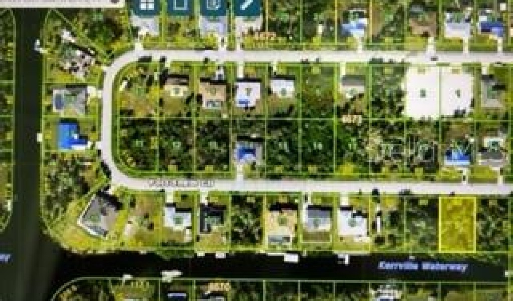 18714 Fort Smith Circle, PORT CHARLOTTE, Florida image 12