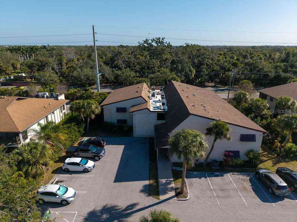 Condo For Sale - 7217 Cloister Drive #203<br/> Sarasota County, SARASOTA, FL 34231