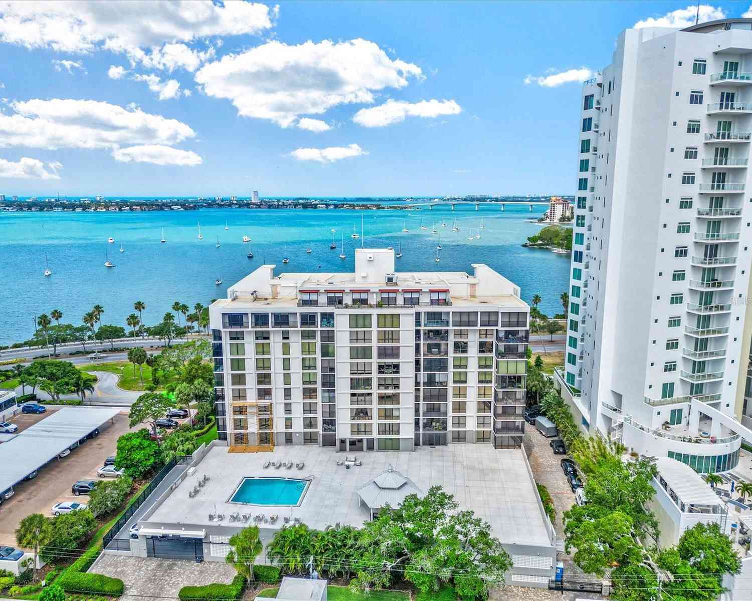 Condo For Sale - 707 S Gulfstream Avenue #906<br/> Sarasota County, SARASOTA, FL 34236
