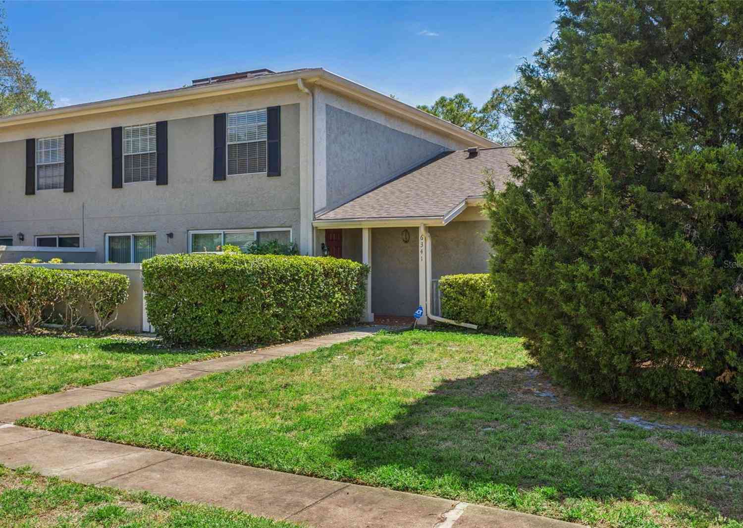 Condo For Sale - 6341 Treetop Circle #6341<br/> Temple Terrace, FL 33617