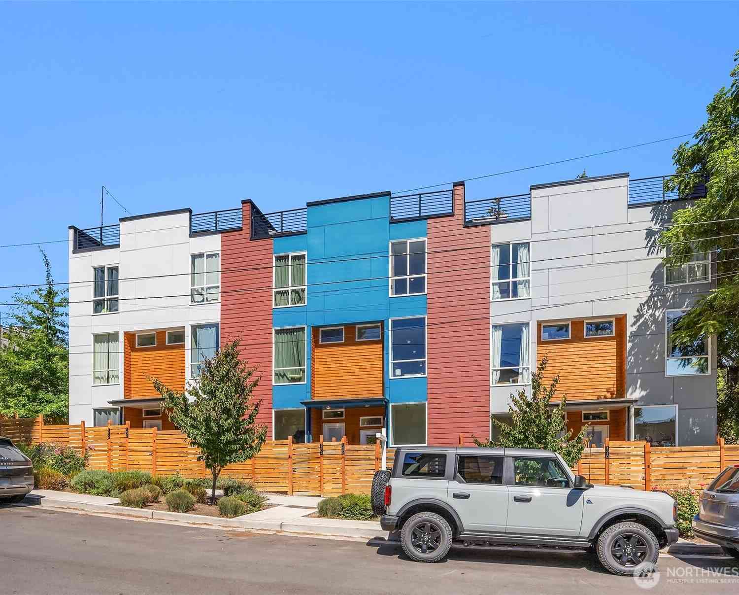 1402 N 95th Street, Seattle, Washington image 1
