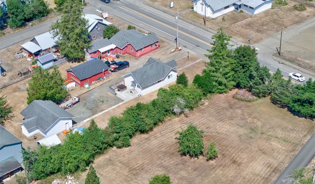 817 State Route 101, Chinook, Washington image 25