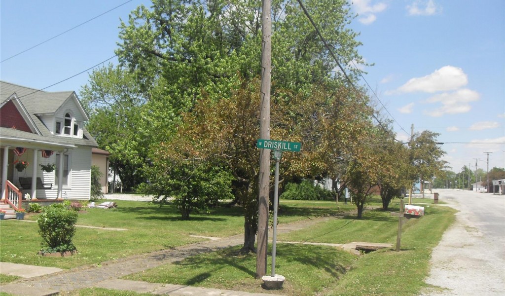 306 S Main Street, Sorento, Illinois image 5
